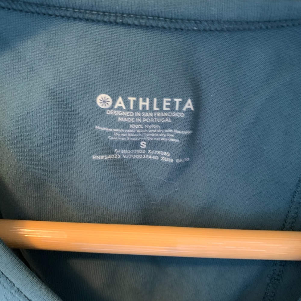 Athleta Tank Top - Picture 2 of 3